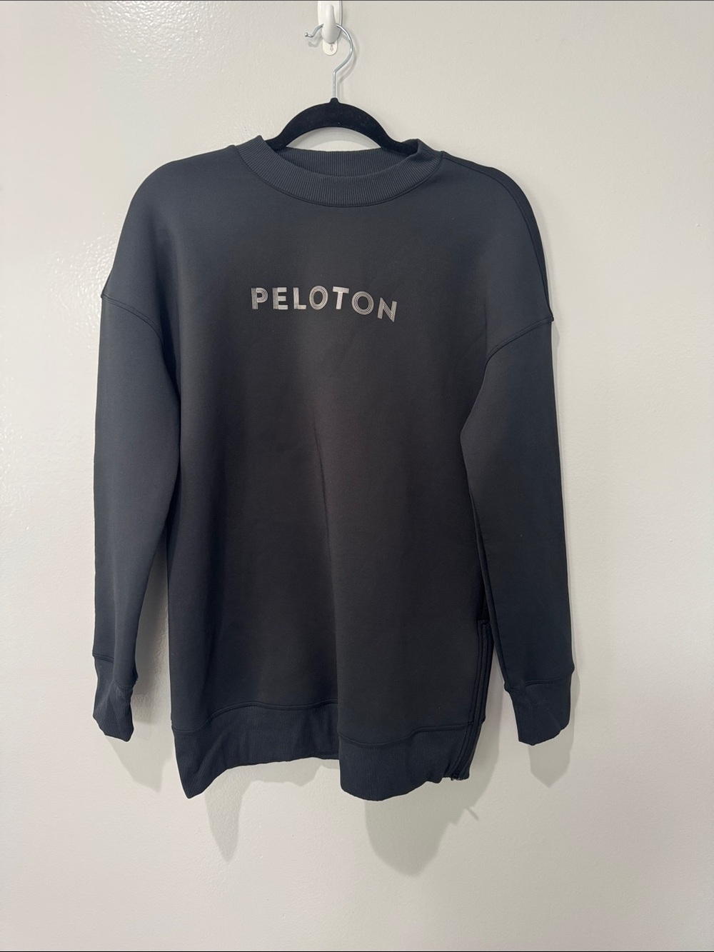 Peloton Crewneck Sweatshirt Zipper on one side, workout gym training